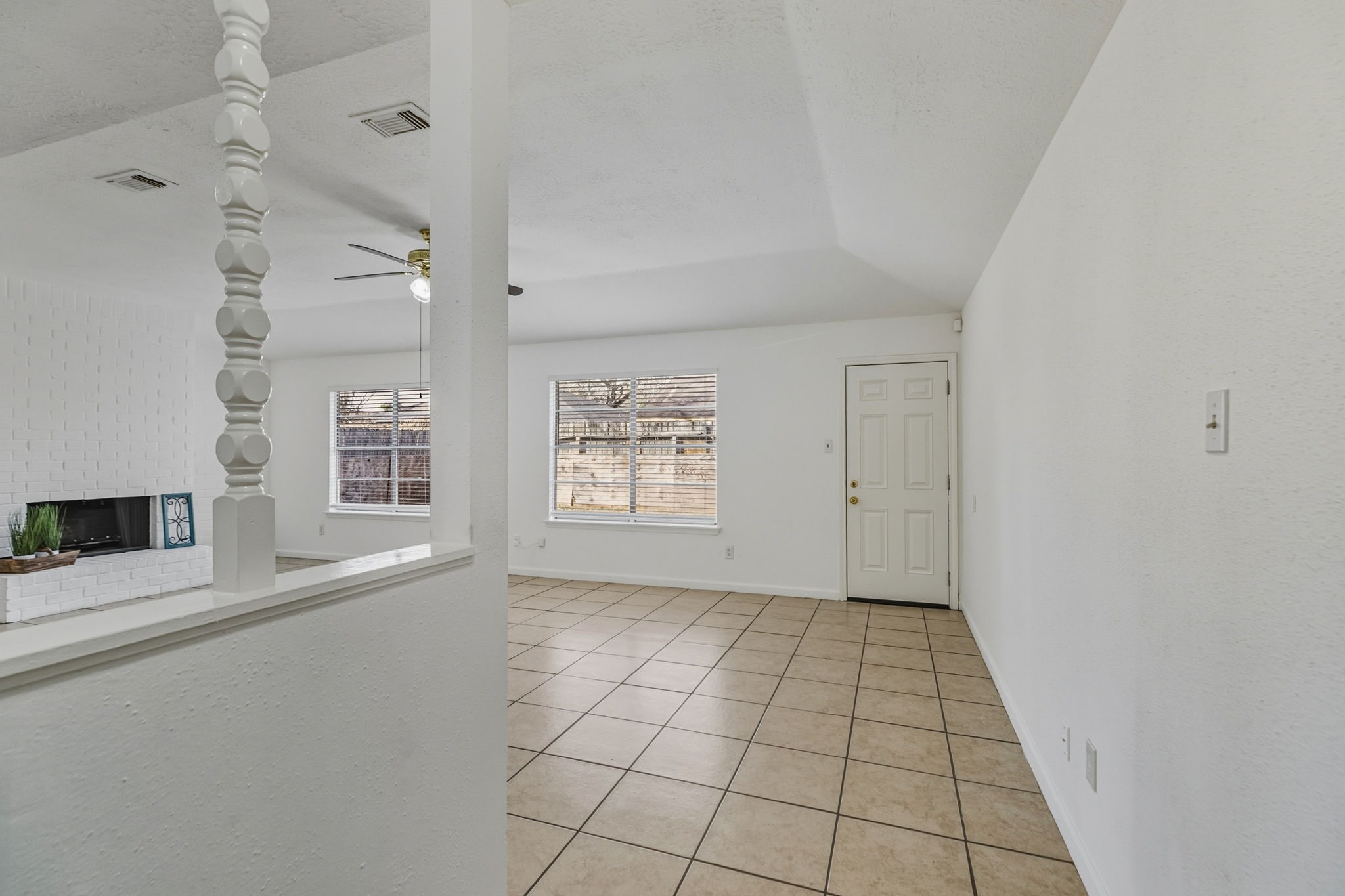 6611 Archgate Drive Spring, TX 77373 - Photo 4 of 27