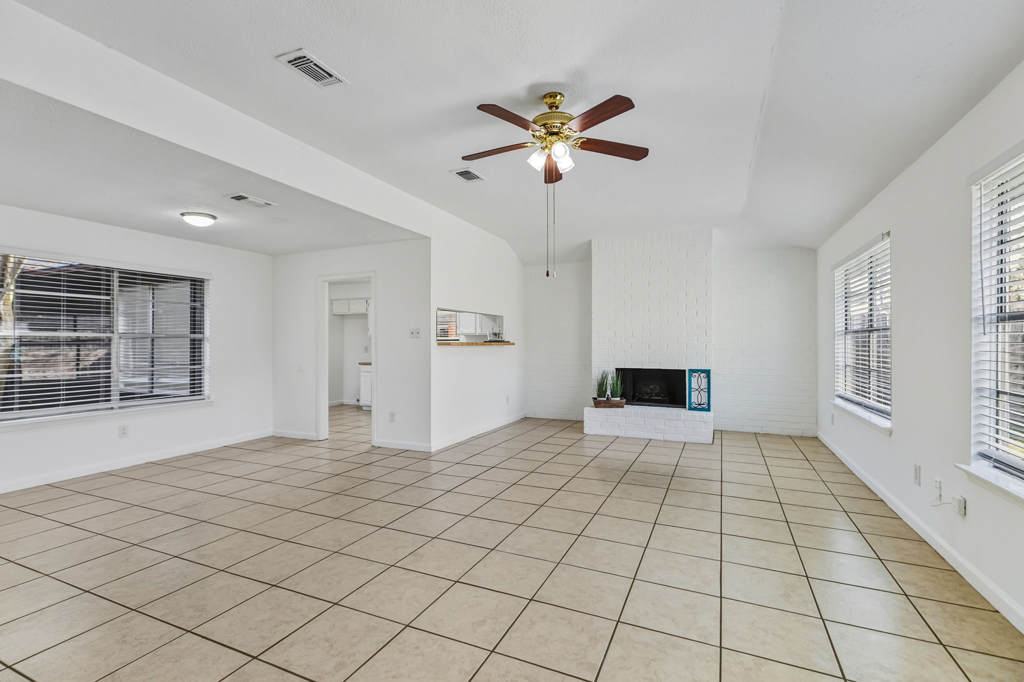 6611 Archgate Drive Spring, TX 77373 - Photo 6 of 27