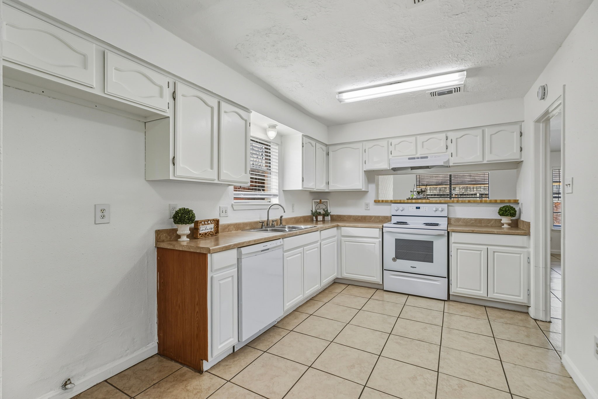 6611 Archgate Drive Spring, TX 77373 - Photo 10 of 27