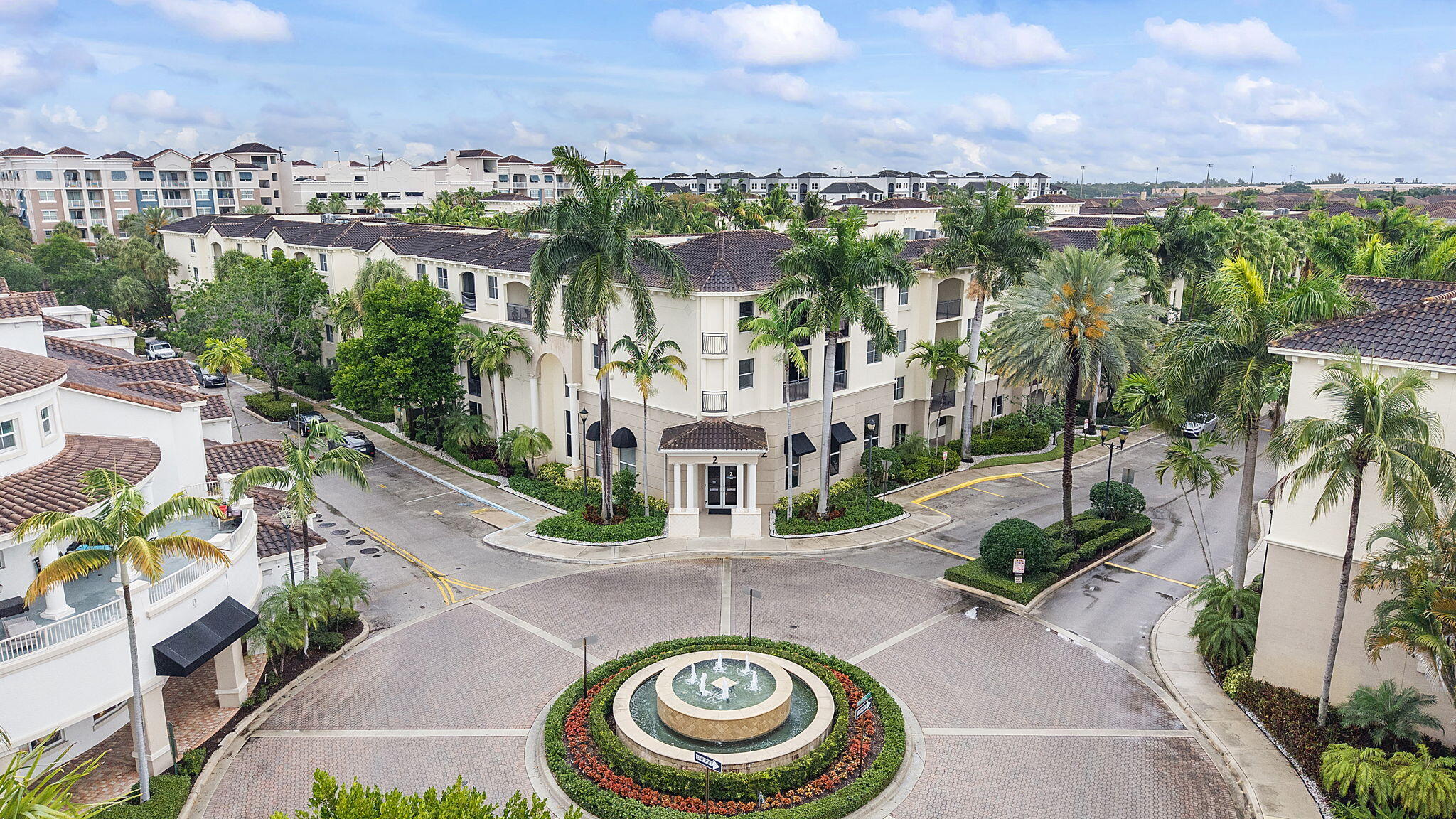 2 Renaissance Way, Unit 305 Boynton Beach, FL 33426 - Photo 2 of 45 RC 2