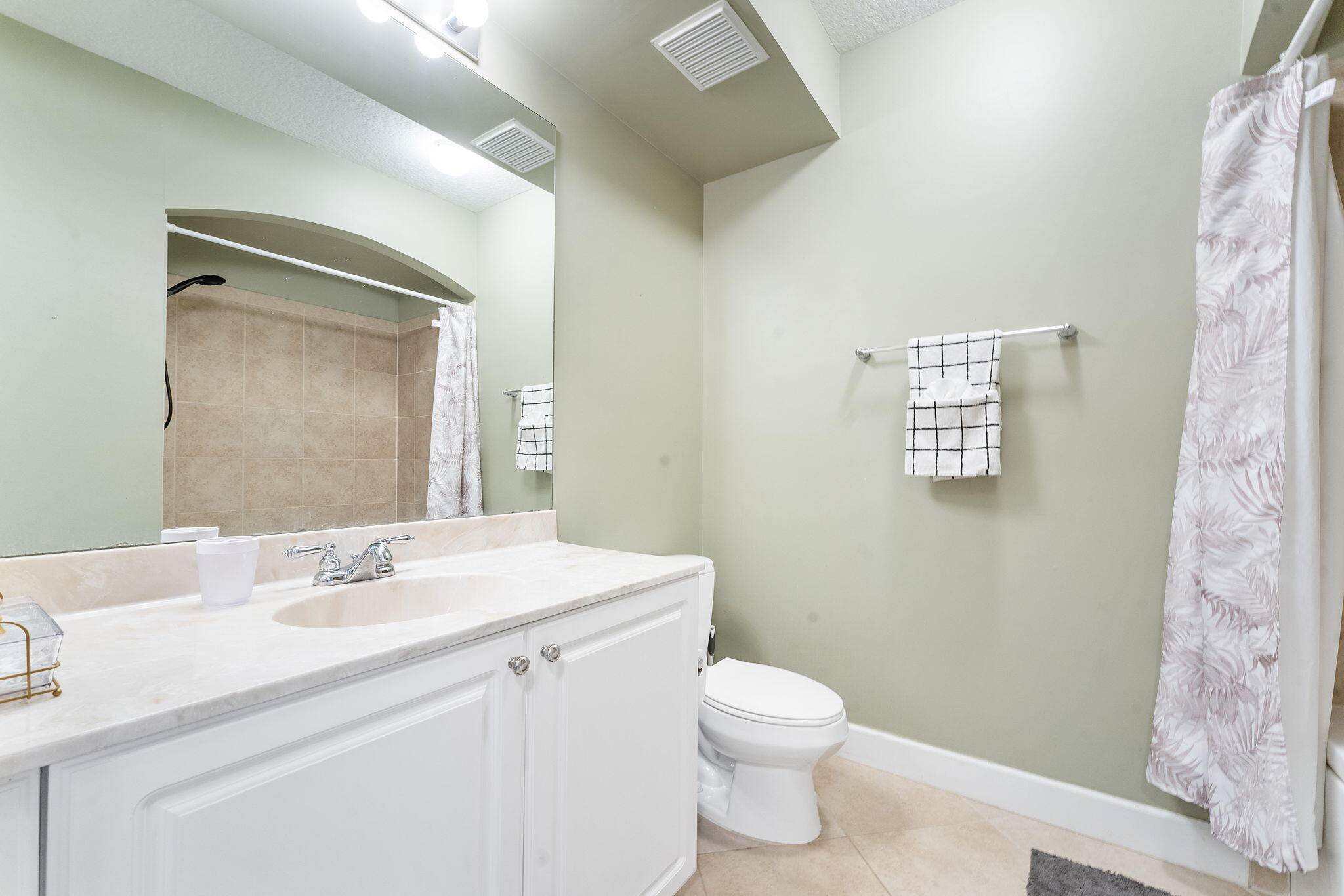 2 Renaissance Way, Unit 305 Boynton Beach, FL 33426 - Photo 28 of 45 RC 41