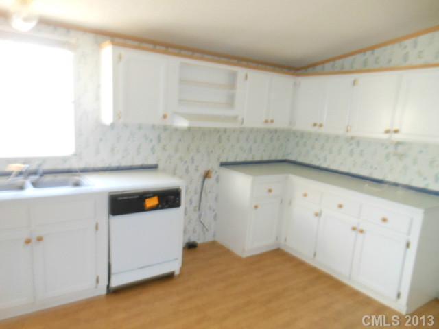 1134 Mauney Road Dallas, NC 28034 - Photo 2 of 16 Gallery Image 2