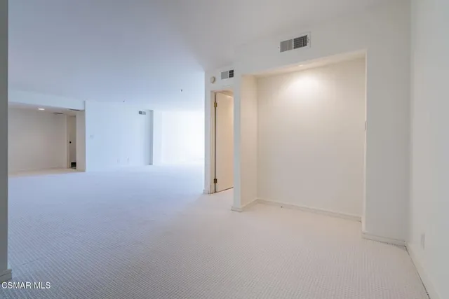 $1,139,000 | 10660 Wilshire Boulevard, Unit 410, Los Angeles, CA 90024