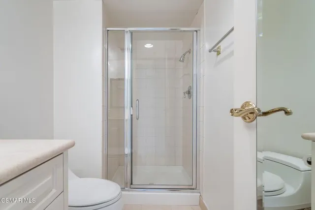 $1,139,000 | 10660 Wilshire Boulevard, Unit 410, Los Angeles, CA 90024