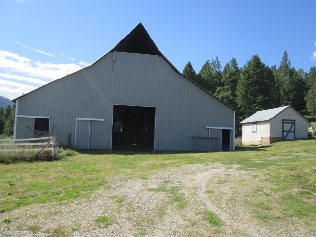 995 Townsend-Sackman Road Colville, WA 99114 - Photo 5 of 20 Gallery Image 5