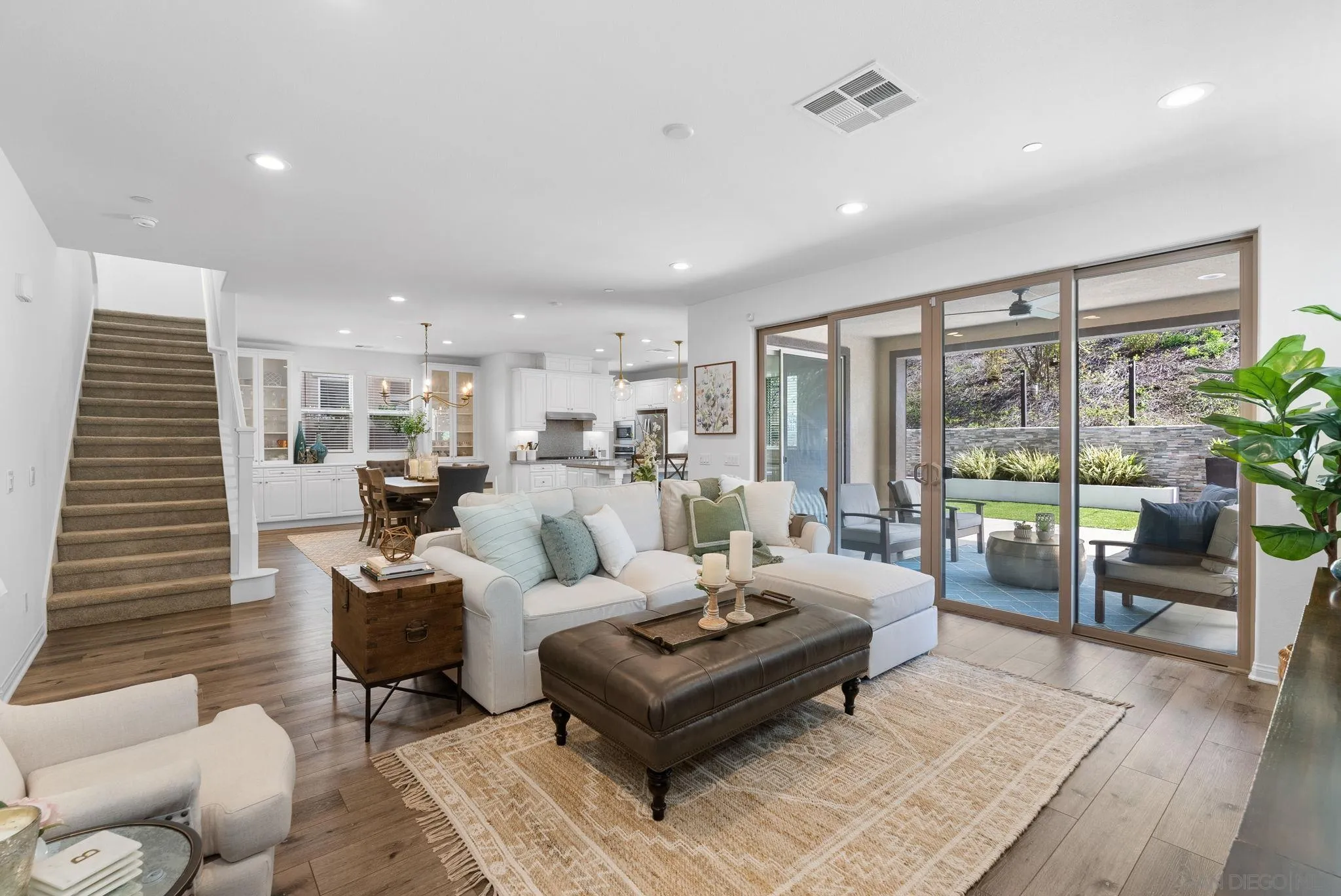15913 Sarah Ridge Road San Diego, CA 92127 - Photo 4 of 73 Gallery Image 4