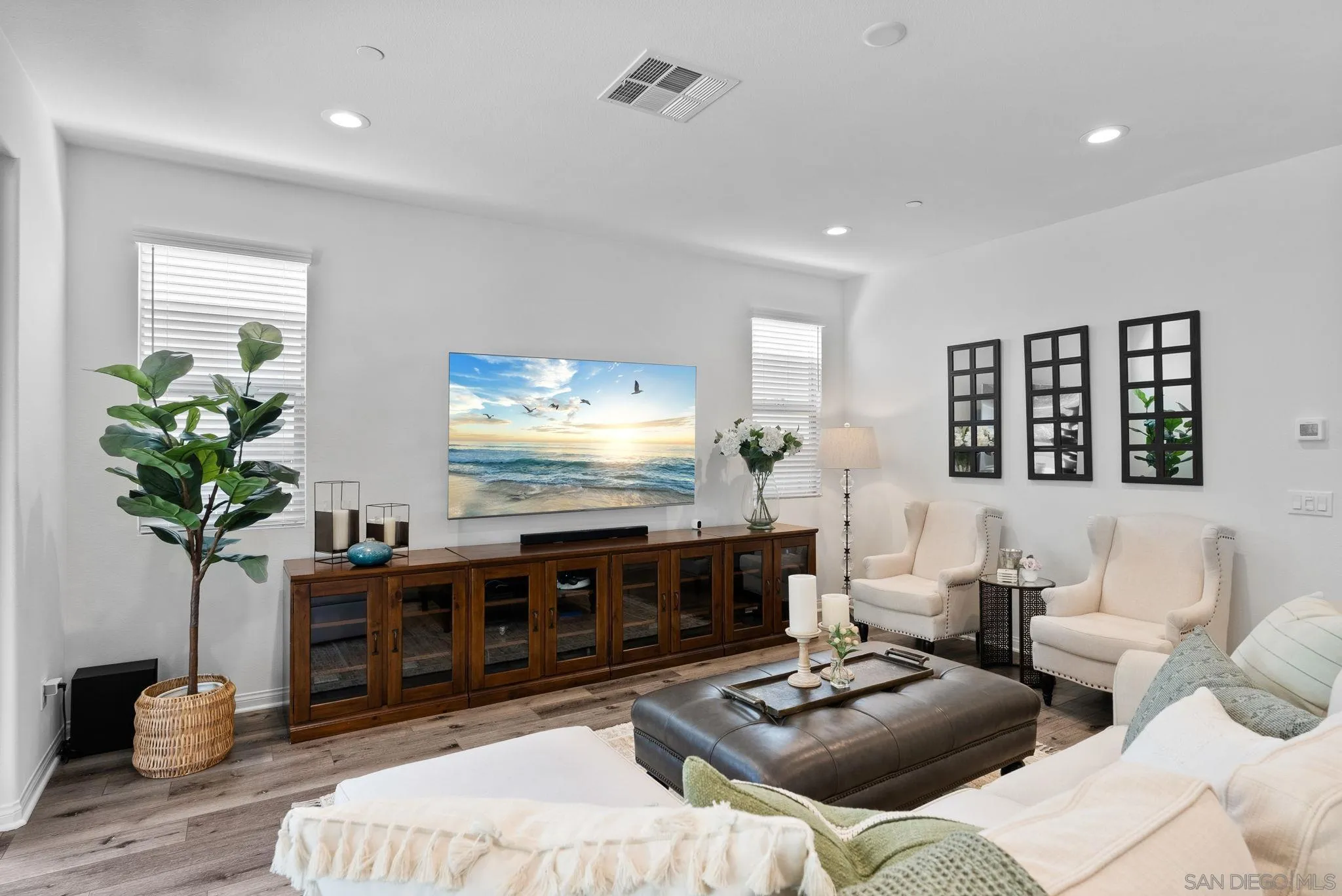 15913 Sarah Ridge Road San Diego, CA 92127 - Photo 6 of 73 Gallery Image 6