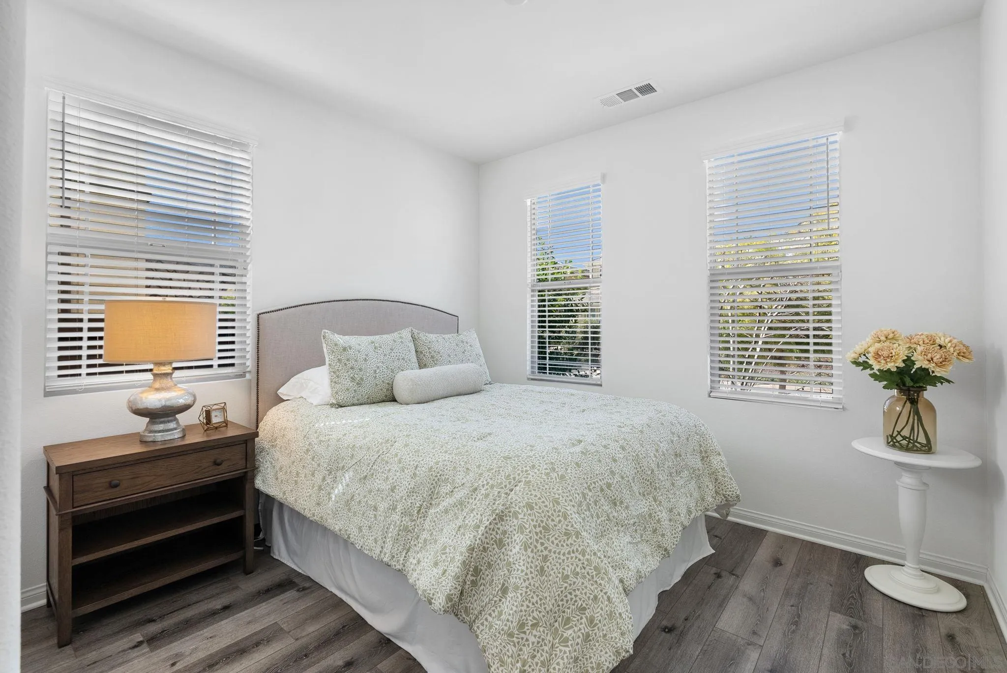 15913 Sarah Ridge Road San Diego, CA 92127 - Photo 8 of 73 Gallery Image 8