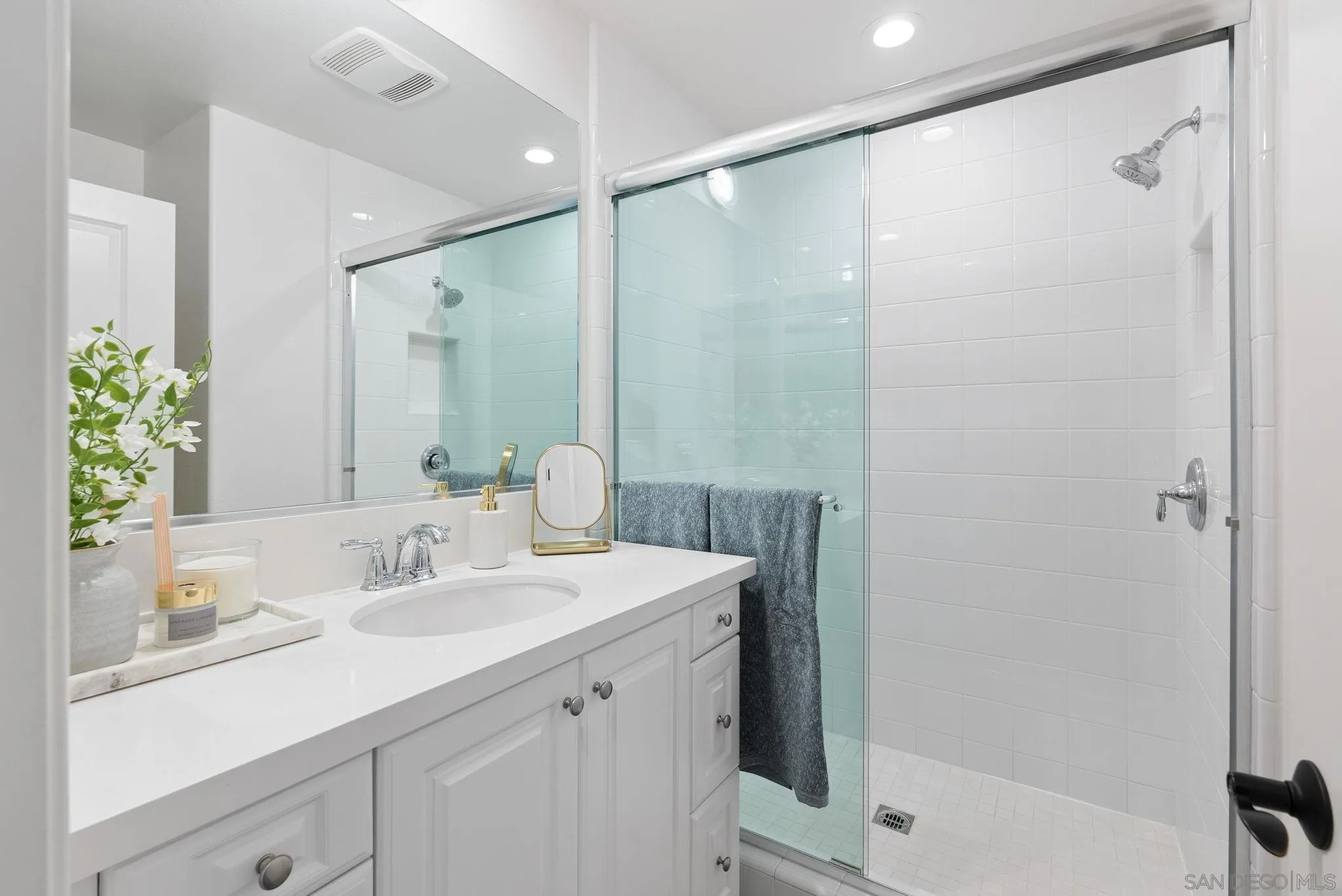15913 Sarah Ridge Road San Diego, CA 92127 - Photo 10 of 73 Gallery Image 10