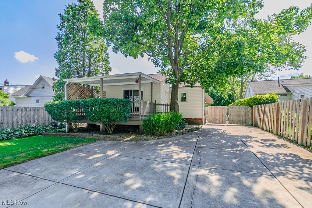 1346 Belrose Road Cleveland, OH 44124 - Photo 33 of 37 Gallery Image 33