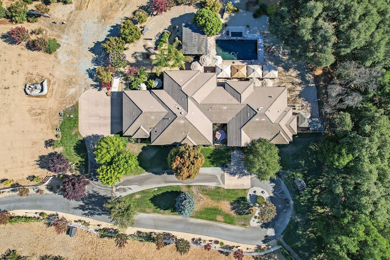 5000 Hecker Pass Road Gilroy, CA 95020 - Photo 100 of 100 an aerial view of a house with a yard