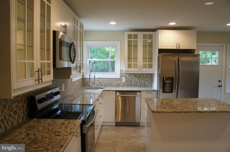 5206 Cedar Road Alexandria, VA 22309 - Photo 1 of 1 Kitchen