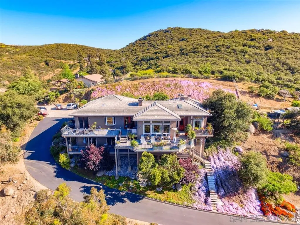 937 Peutz Valley Road Alpine, CA 91901 - Photo 3 of 25 Gallery Image 3