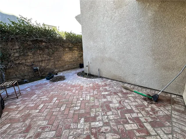 $4,300 | 23327 Clearwater Lane, Valencia, CA 91355