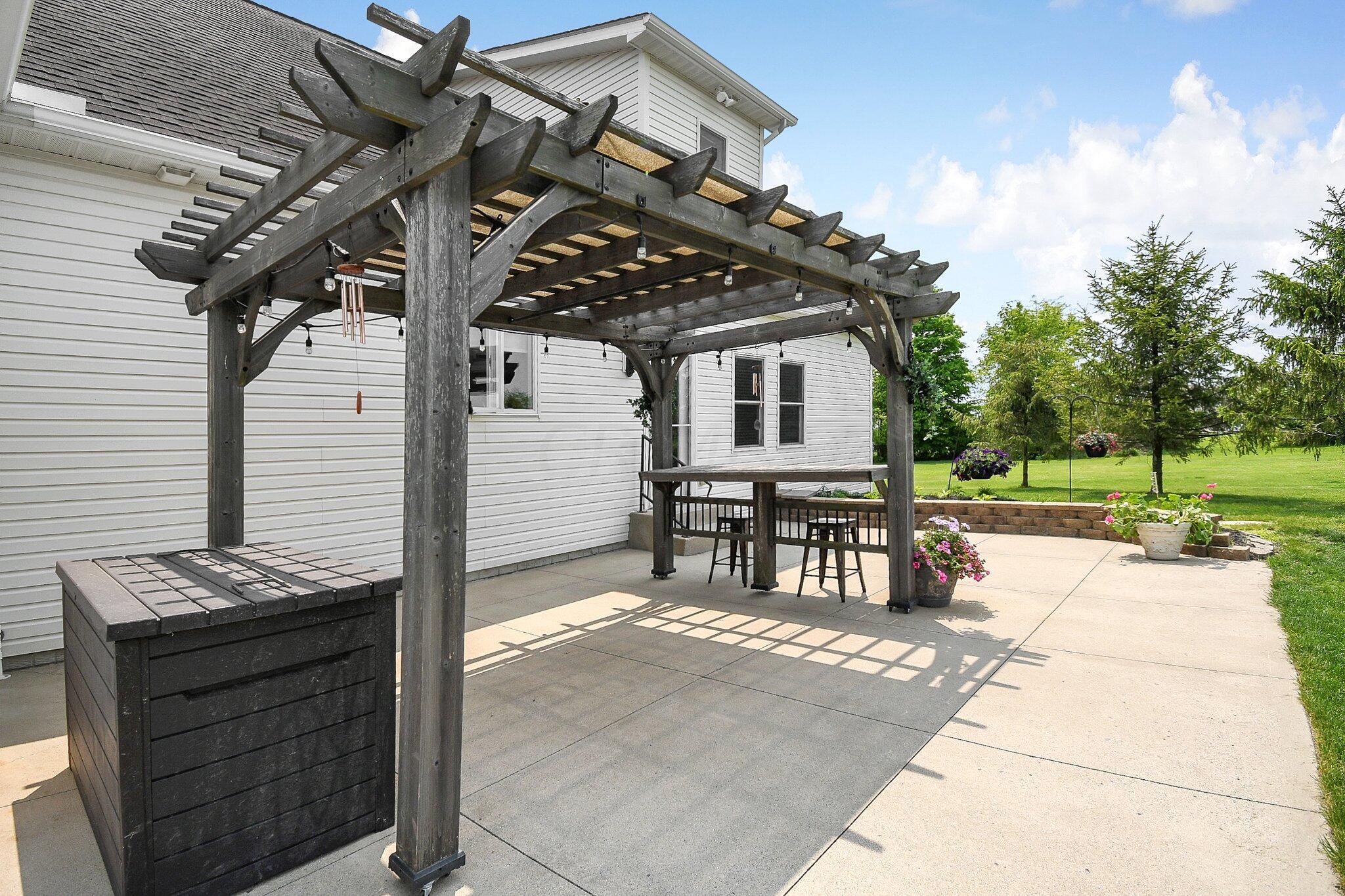 13790 Taylor Road Plain City, OH 43064 - Photo 47 of 70 Patio