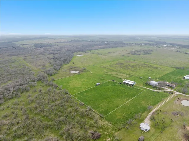 $785,000 | 297 Lcr 615, Groesbeck, TX 76642