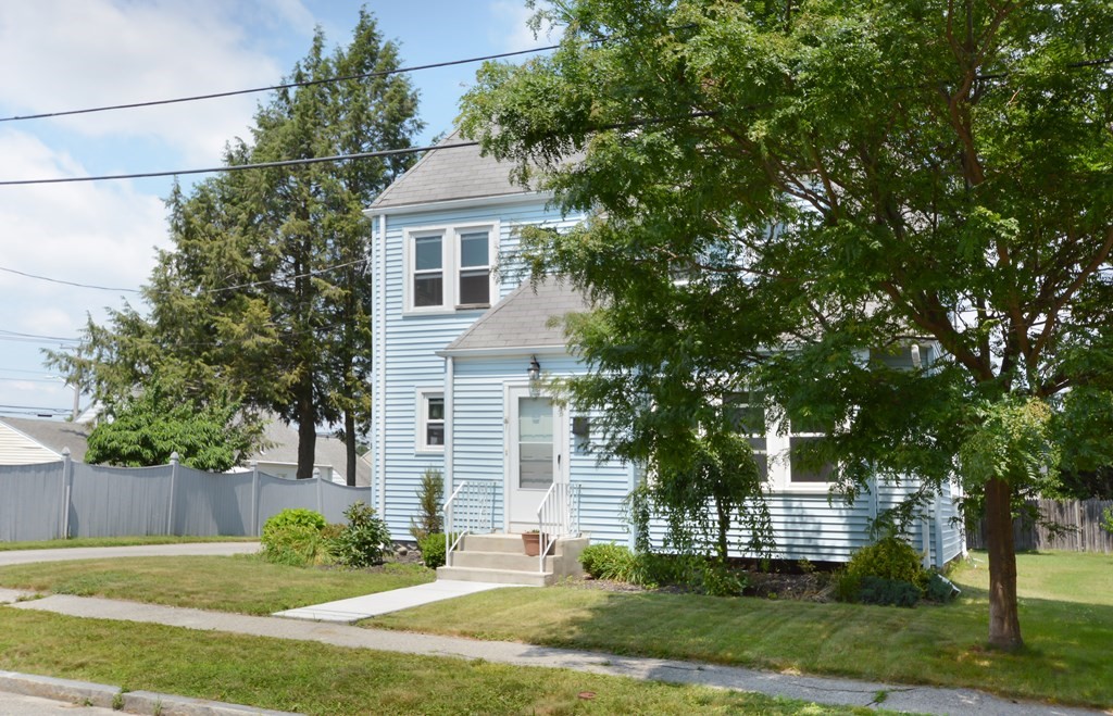 5 Michigan Road Worcester, MA 01606 - Photo 4 of 33 Gallery Image 4