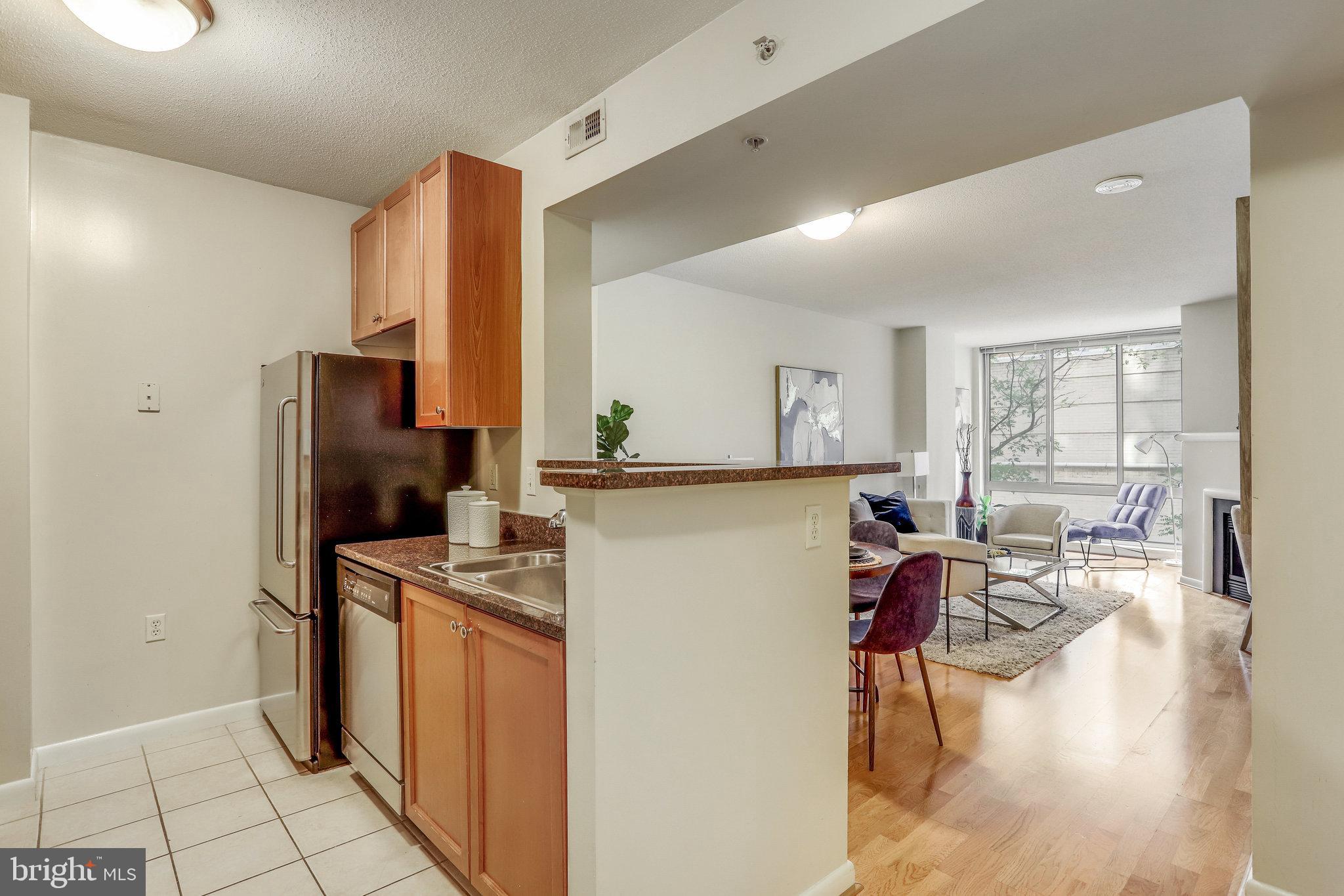 851 North Glebe Road, Unit 207 Arlington, VA 22203 - Photo 7 of 69