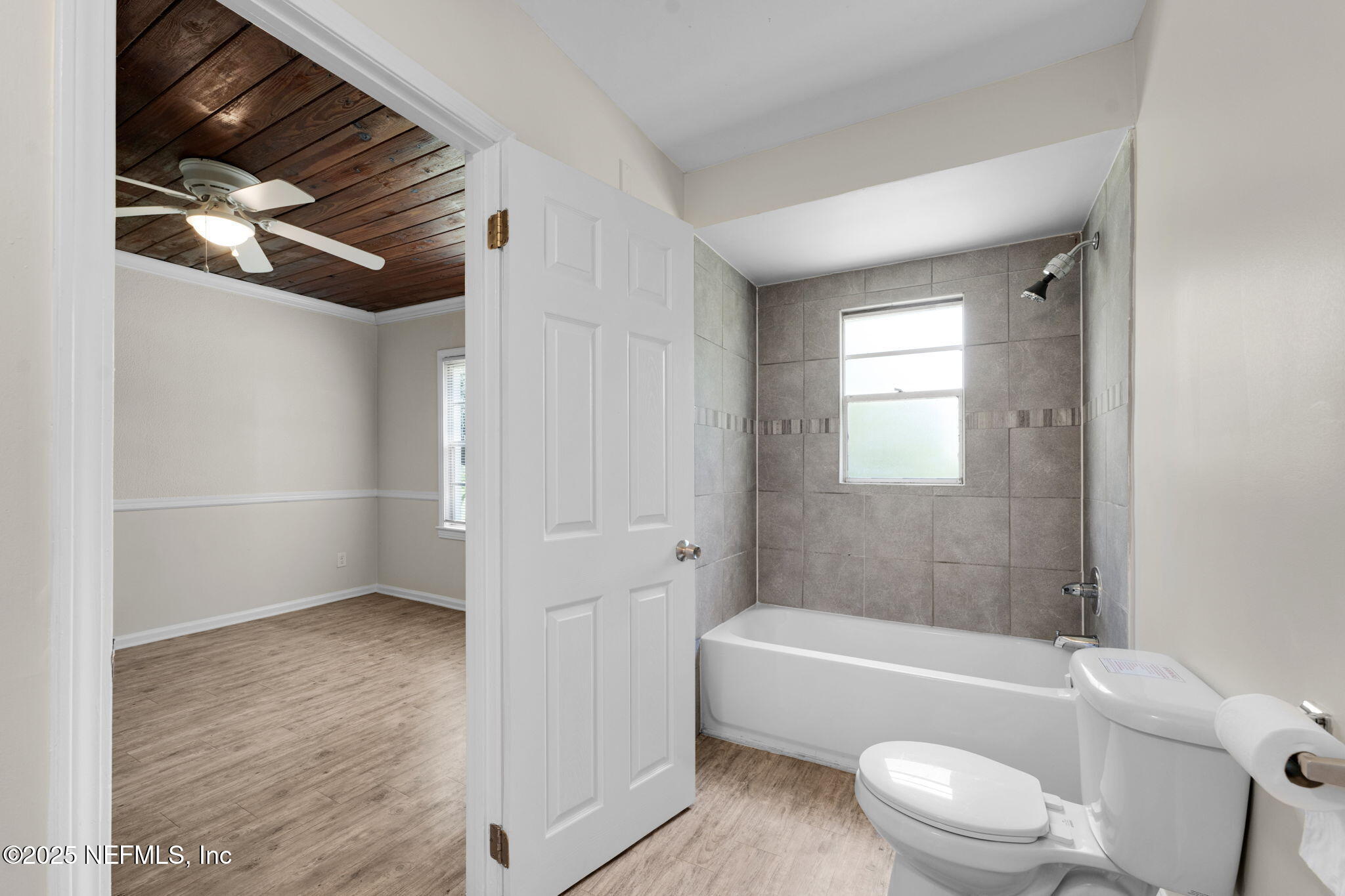 2814 Davell Road Jacksonville, FL 32254 - Photo 9 of 15 Bath 1