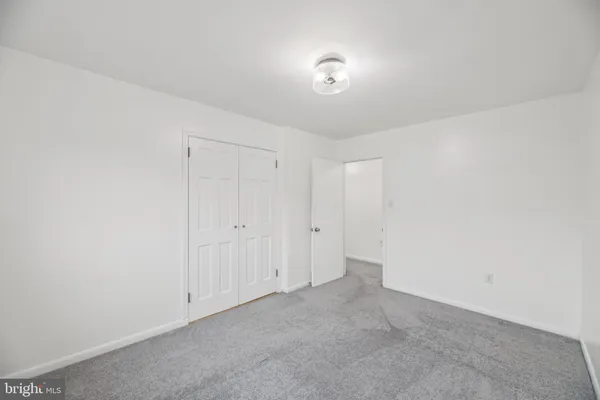 $299,000 | 10607 Weymouth Street, Unit W201, Bethesda, MD 20814