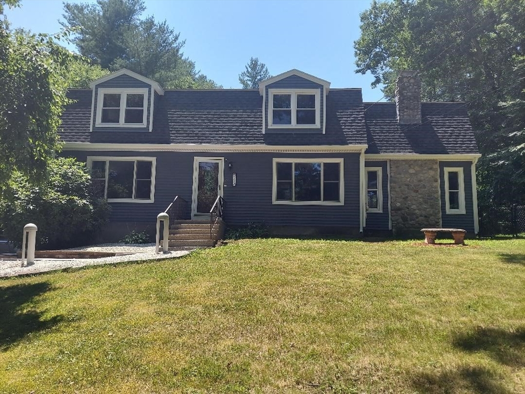 77 Larned Road Oxford, MA 01540 - Photo 2 of 29