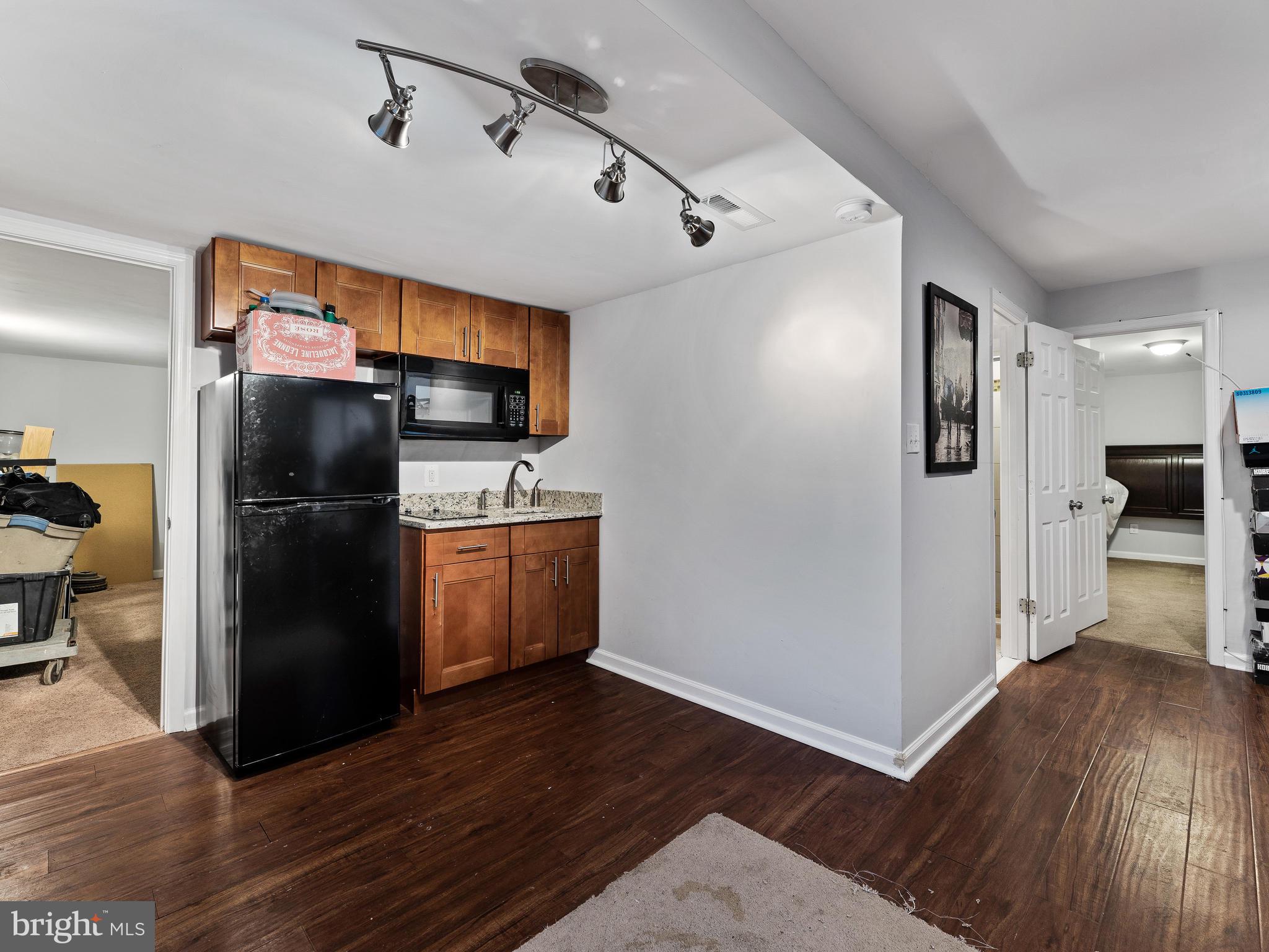 8518 Briarcroft Lane Laurel, MD 20708 - Photo 27 of 30 Basement Apartment
