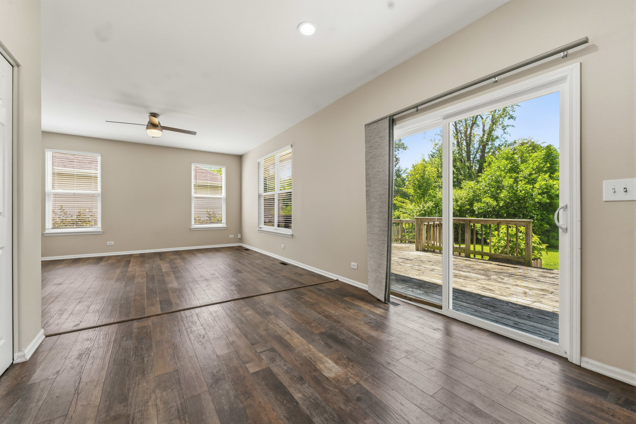 32804 Bending Creek Road Lakemoor, IL 60051 - Photo 14 of 46