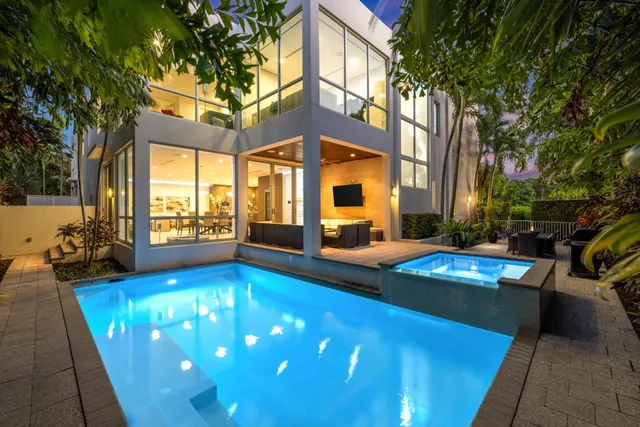 $5,850,000 | 1005 Bucida Road, Delray Beach, FL 33483