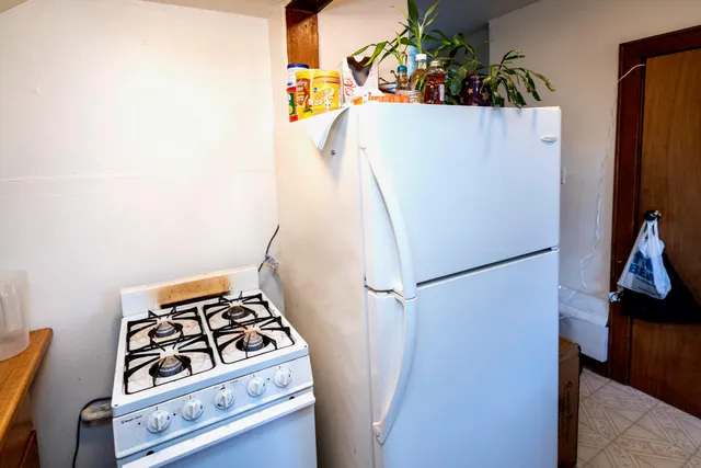 $220,000 | 1005 East Holt Avenue, Milwaukee, WI 53207