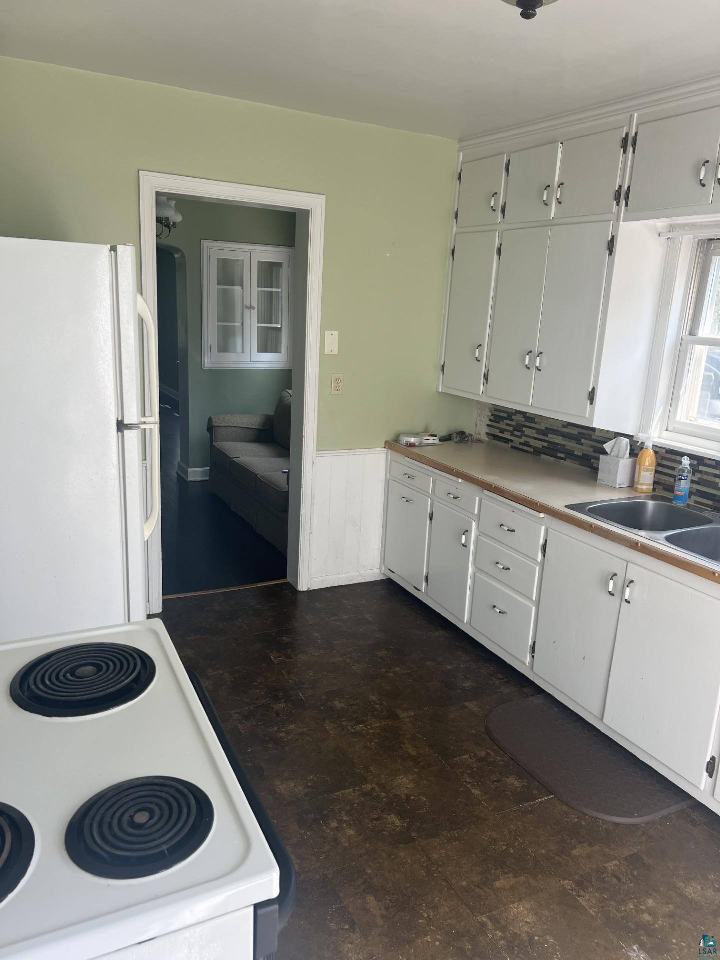 514 Prospect Avenue Cloquet, MN 55720 - Photo 3 of 10 kitchen