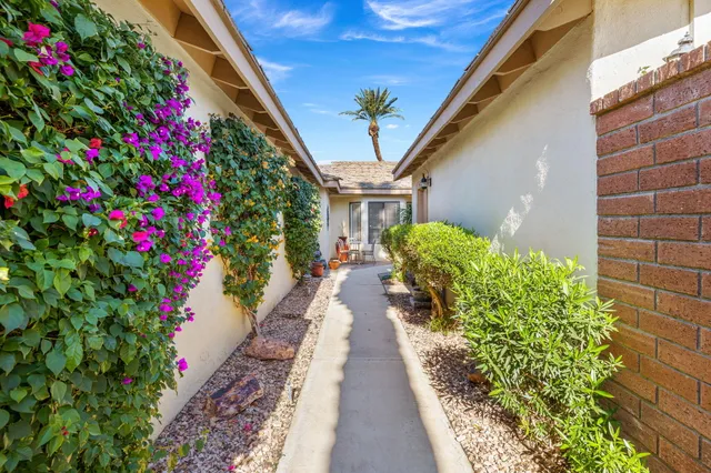 $449,000 | 296 Castellana South, Palm Desert, CA 92260