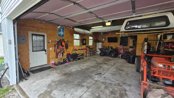 $329,000 | 76845 North Avenue, Armada, MI 48005