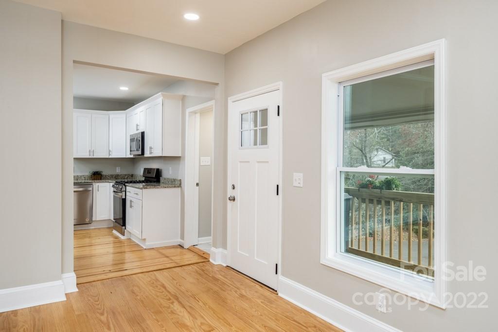 25 Beaver Street Tryon, NC 28782 - Photo 14 of 17 Gallery Image 14