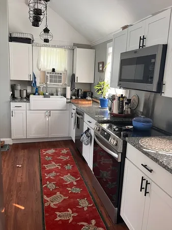 $2,800 | 7 Leighton Court, Gloucester, MA 01930
