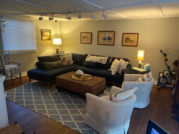 $2,800 | 7 Leighton Court, Gloucester, MA 01930