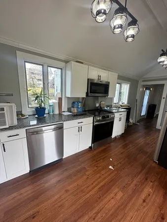 $2,800 | 7 Leighton Court, Gloucester, MA 01930