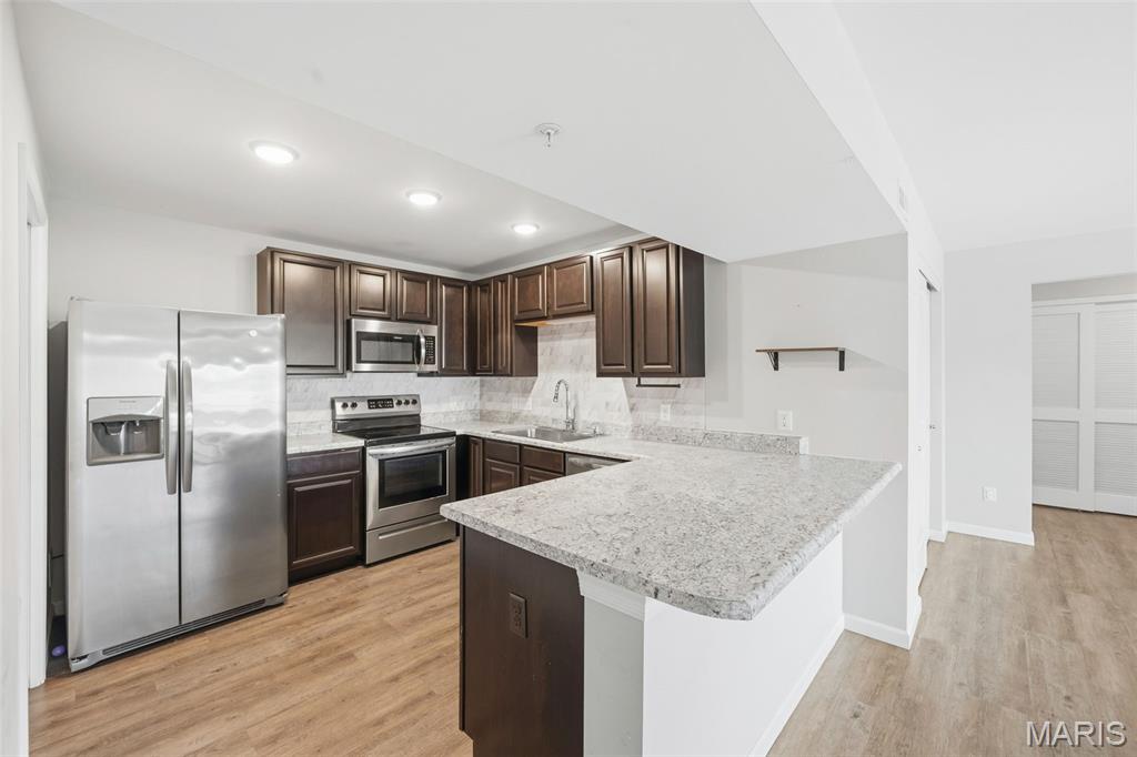 321 Bordeaux Way St. Peters, MO 63376 - Photo 4 of 21