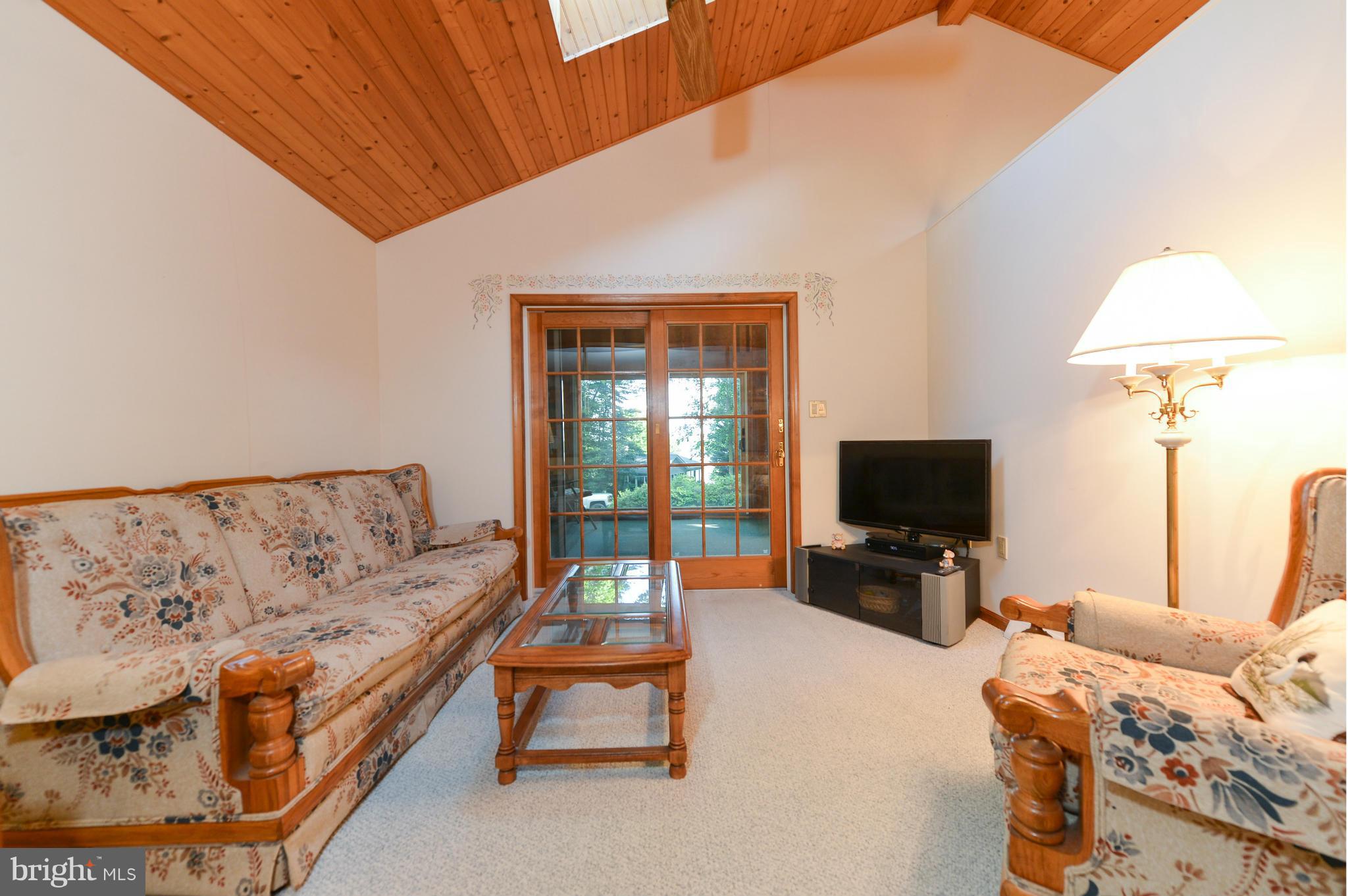 1657 Elk Forest Road Elkton, MD 21921 - Photo 13 of 30 Family Room
