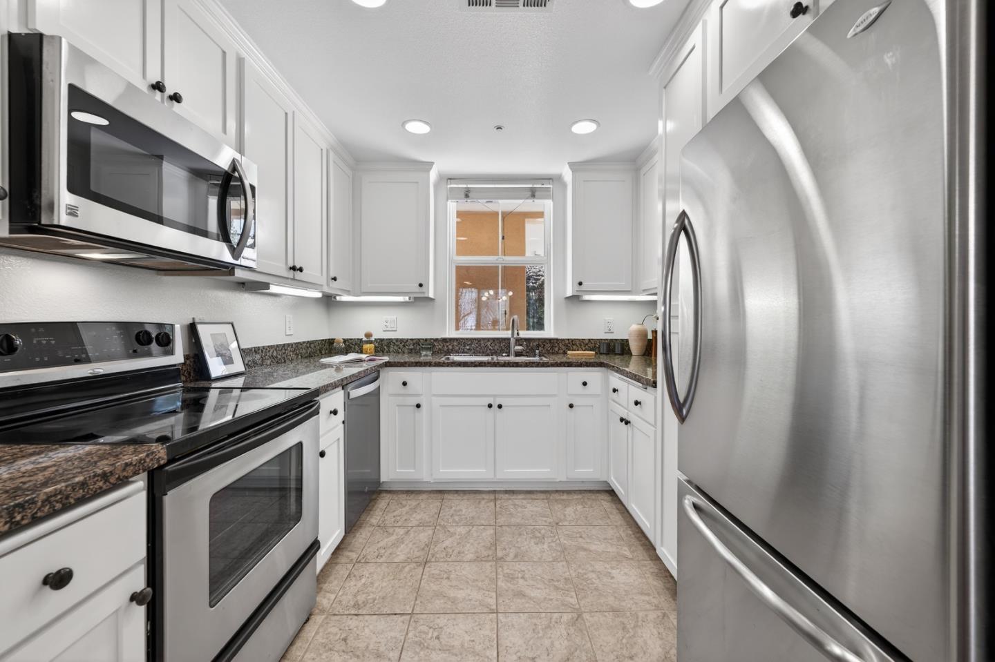 1390 Saddle Rack Street, Unit 236 San Jose, CA 95126 - Photo 8 of 38