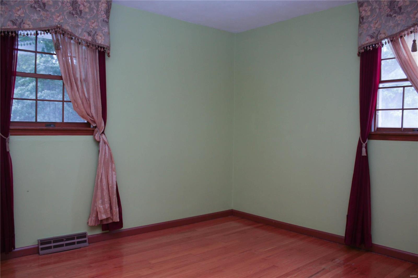 316 Pleasant Ridge Road Fairview Heights, IL 62208 - Photo 7 of 13 Gallery Image 7