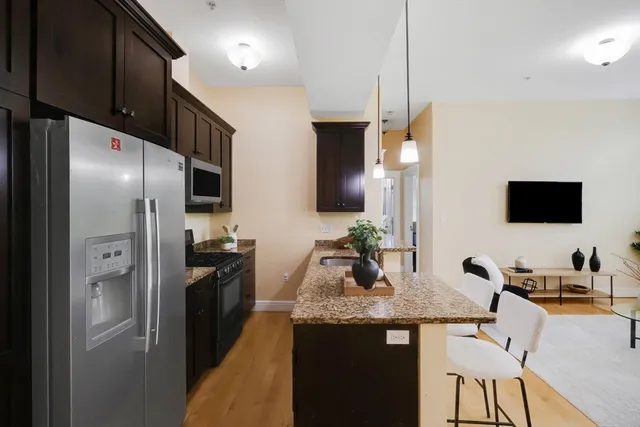 $879,900 | 61 Bolton Street, Unit 304, Cambridge, MA 02140