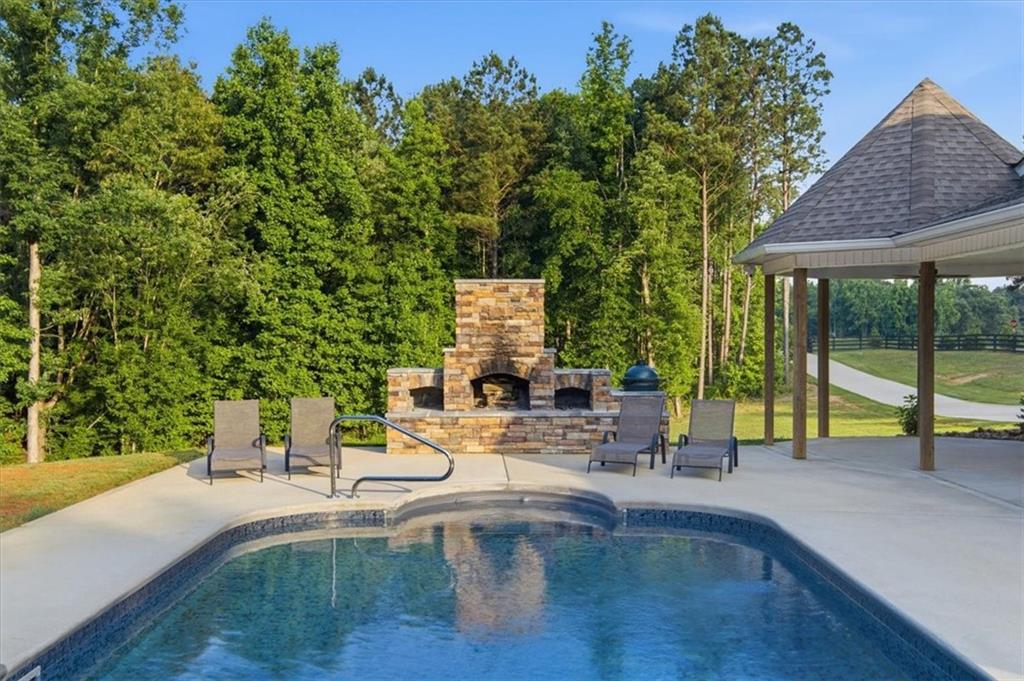 1950 East Church Road Buchanan, GA 30113 - Photo 10 of 40