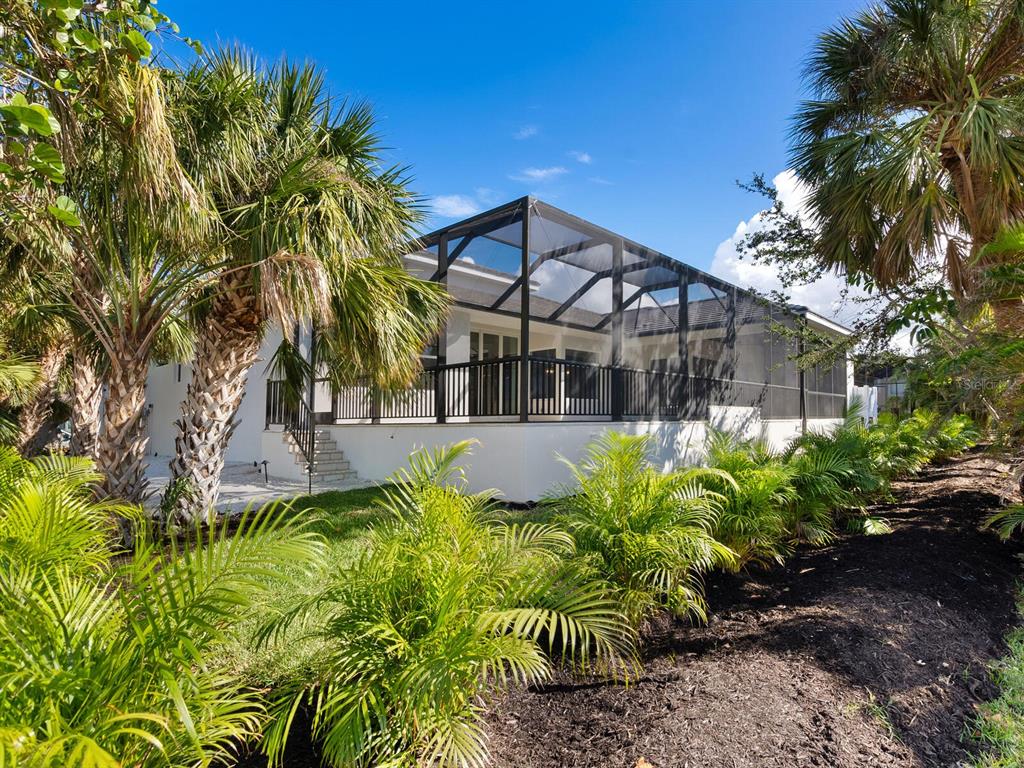616 Mangrove Point Road Siesta Key, FL 34242 - Photo 44 of 58 Gallery Image 44