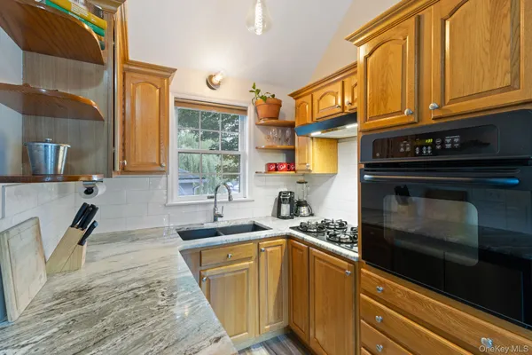 $1,800 | 154 Windermere Avenue, Unit A, Greenwood Lake, NY 10925
