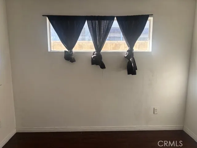 $850 | 1027 Aquamarine Lane, Corona, CA 92882