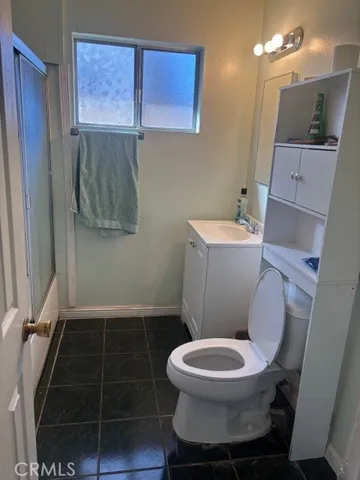 $850 | 1027 Aquamarine Lane, Corona, CA 92882