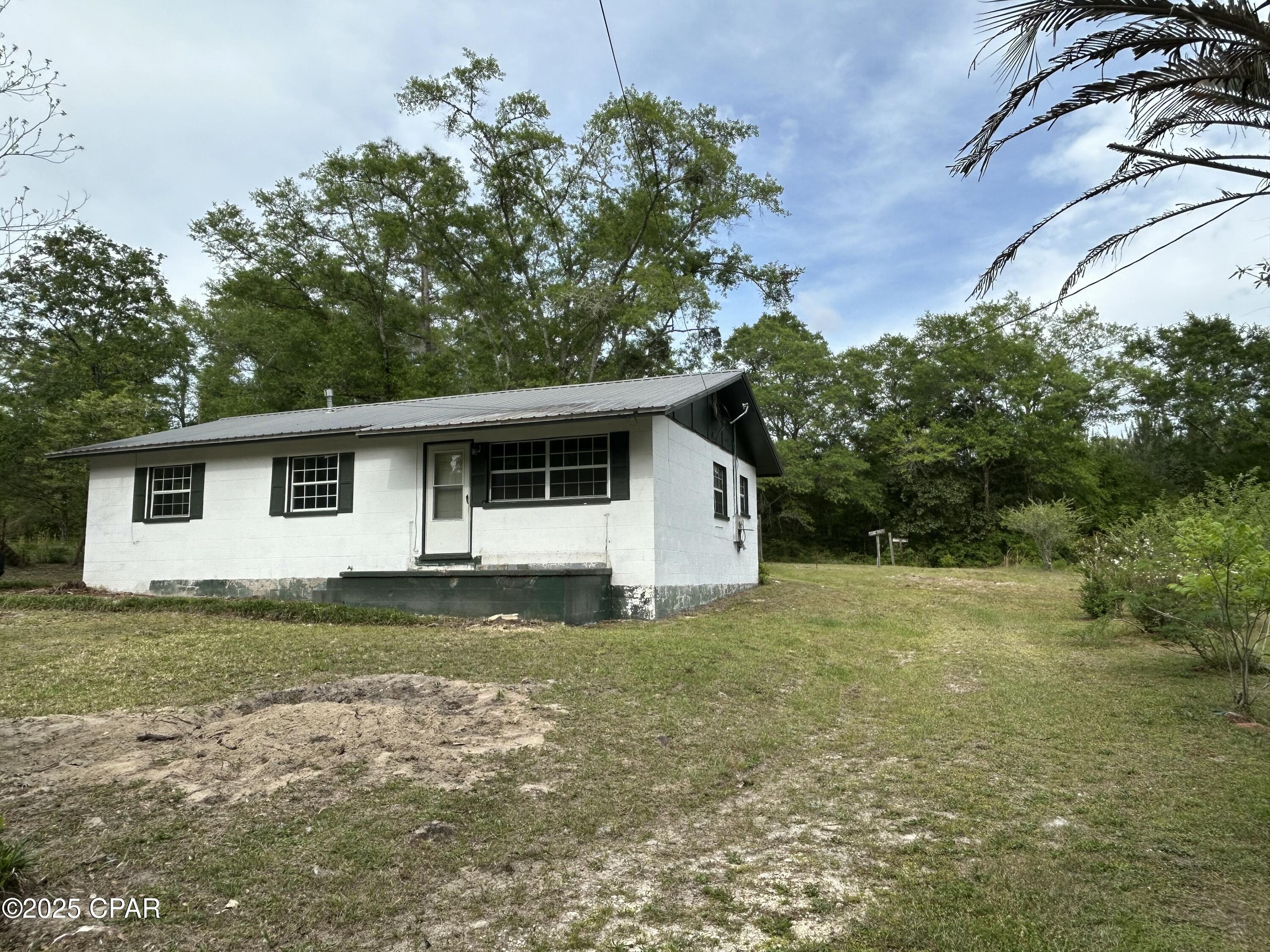 97 Graham Street DeFuniak Springs, FL 32435 - Photo 3 of 20 Gallery Image 3