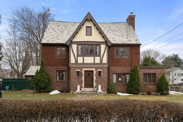 $1,575,000 | 147 Mt Vernon Street, Dedham, MA 02026