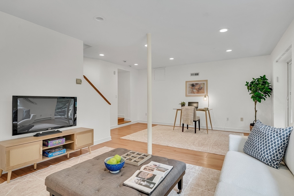 100 Summit Avenue Brookline, MA 02446 - Photo 27 of 30