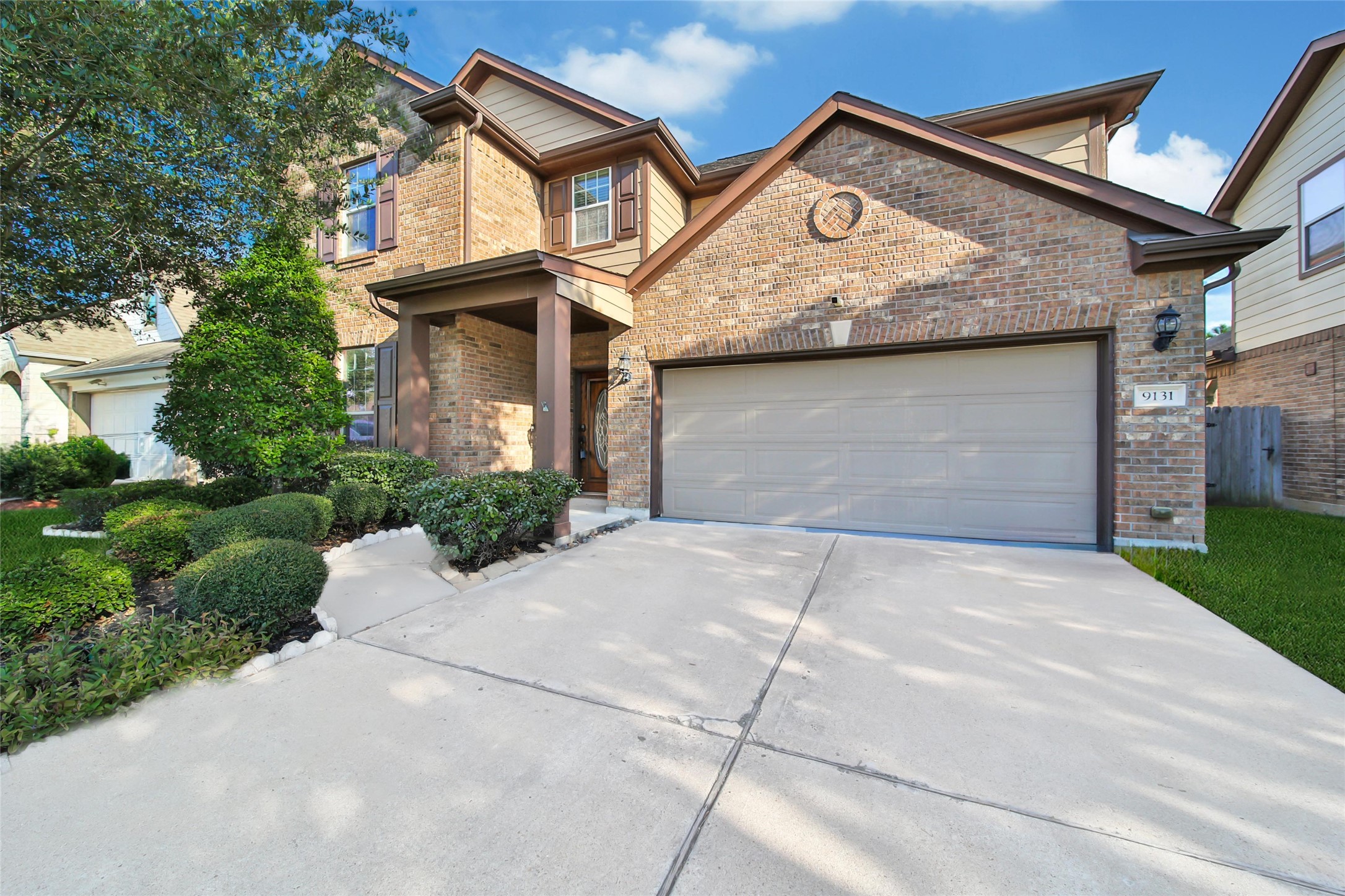 9131 Durango Point Lane Houston, TX 77070 - Photo 2 of 40